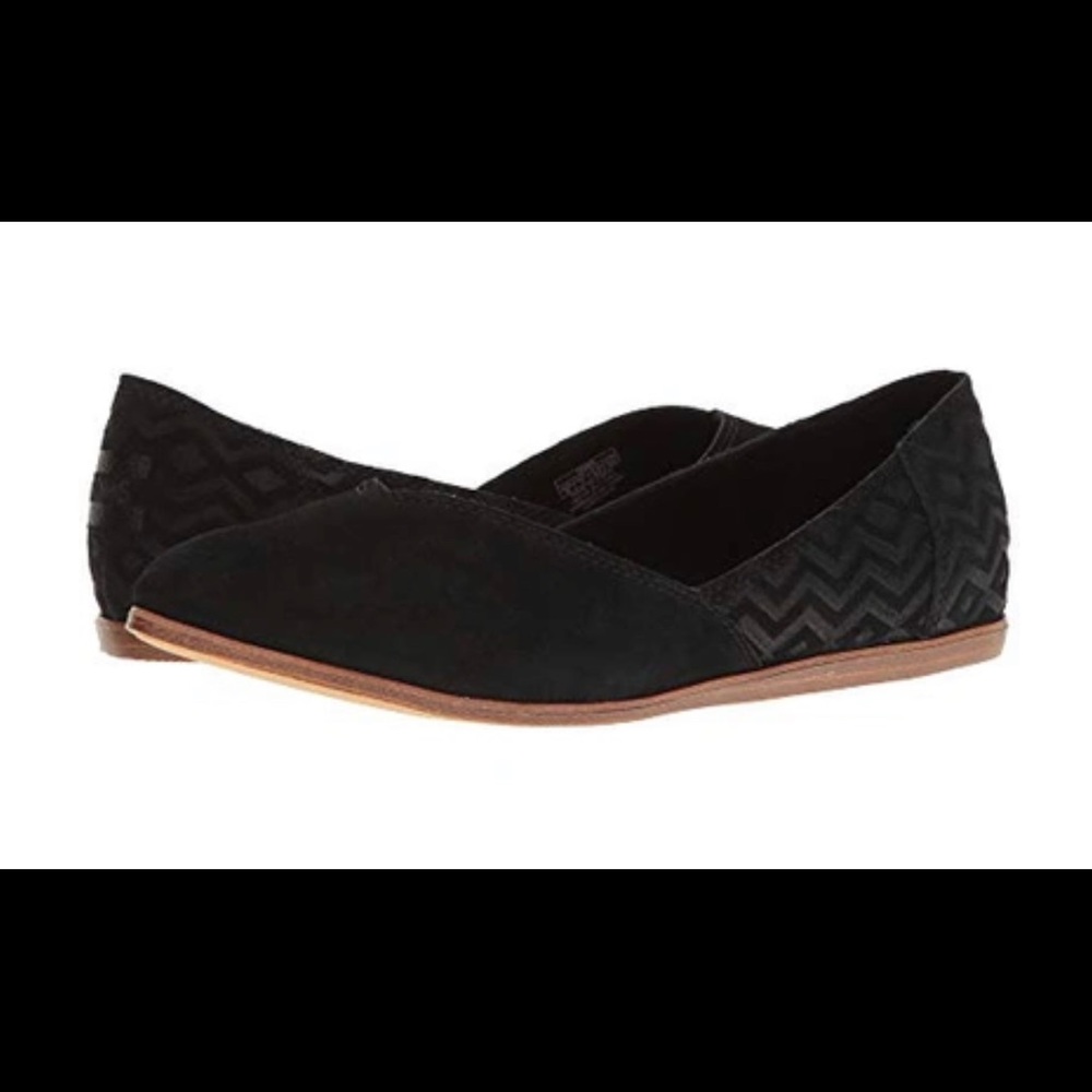 TOMS Jutti Black Suede Diamond Emboss